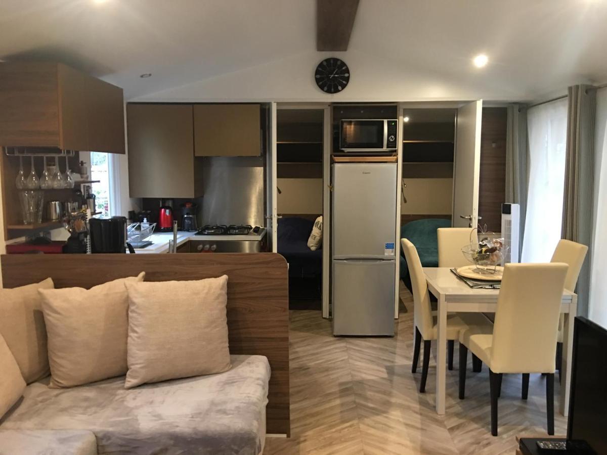 Mobilhome Familial 6 A 7 P Saint Brevin Les Pierres Couchees Zewnętrze zdjęcie